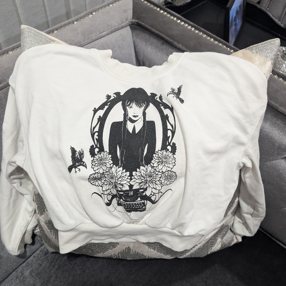 H&M Wednesday Adams sweatshirt good condition